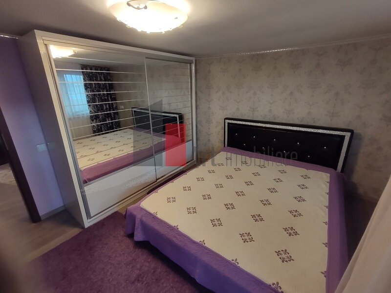 Unirii-Traian Vanzare apartament 3 camere cu centrala