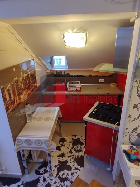 Unirii-Traian Vanzare apartament 3 camere cu centrala